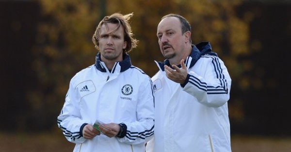 Ng&agrave;y l&agrave;m việc kh&oacute; khăn đầu ti&ecirc;n của Benitez tại Chelsea 6