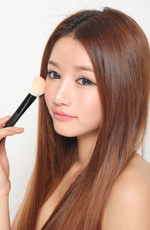 Kh&aacute;m ph&aacute; b&iacute; k&iacute;p make up da căng b&oacute;ng của Park Sora 3