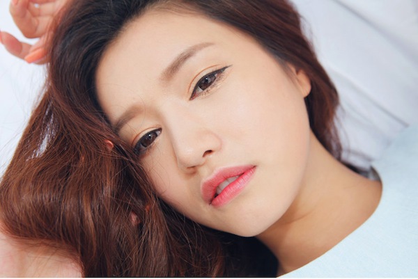 Kh&aacute;m ph&aacute; b&iacute; k&iacute;p make up da căng b&oacute;ng của Park Sora 9