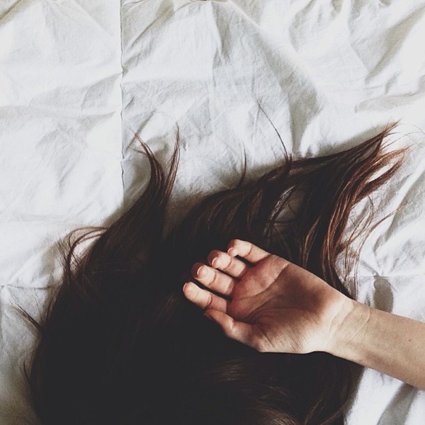 Cách chăm sóc tóc uốn khi ngủ  Tip hướng dẫn chăm sóc tóc