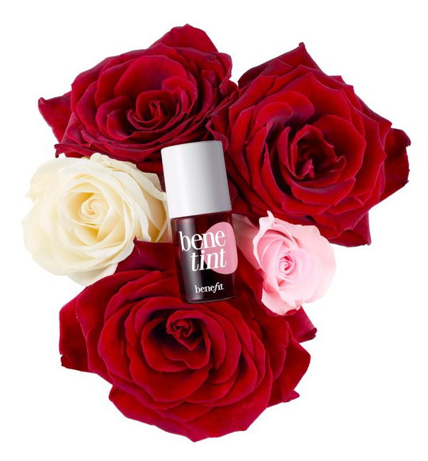 Golden rose тинт. Пигмент для губ. Косметика и цветы. Rose Tint my World.