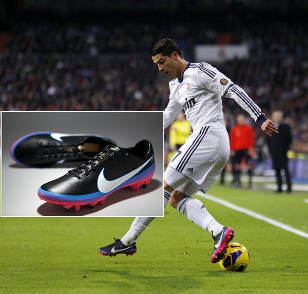 Những đôi giày “thửa” độc và ý nghĩa của sao bóng đá 8