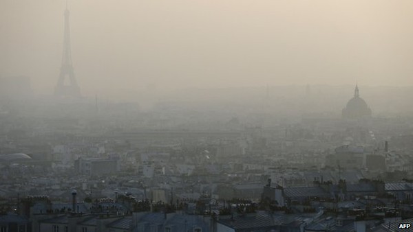 Ô nhiễm Paris: Paris - thành phố của tình yêu và nghệ thuật nhưng cũng đang phải đối mặt với vấn nạn ô nhiễm. Tuy nhiên, ảnh chụp về ô nhiễm Paris lại mang đến một vẻ đẹp độc đáo cho thành phố của ánh đèn. Hãy xem những bức ảnh đầy nghệ thuật về ô nhiễm Paris để khám phá những góc khuất đặc trưng của thành phố này.