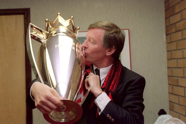 60 khoảnh khắc đáng nhớ trong sự nghiệp Sir Alex Ferguson 10