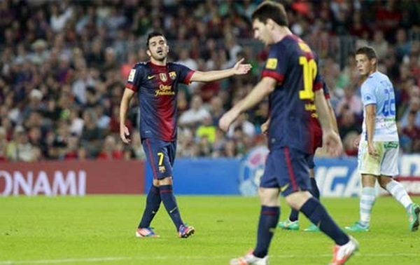 Villa không thèm ăn mừng bàn thắng cùng Messi 1