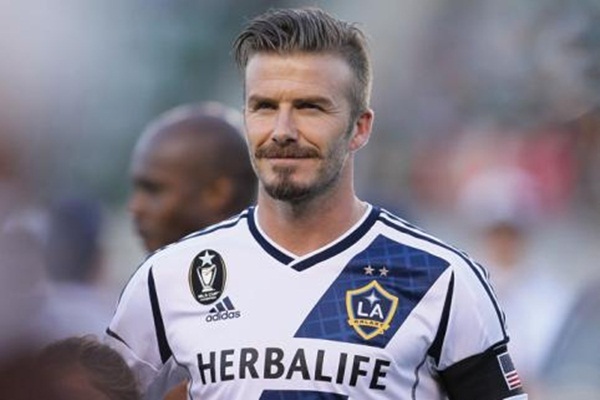 Beckham bị "quấy rối" bởi nhân viên hàng không 3