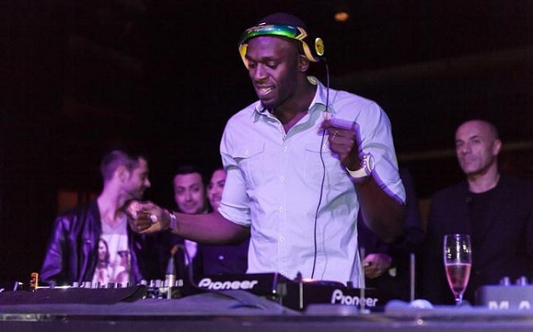 "Tia chớp" Usain Bolt trở thành DJ chuyên nghiệp 1