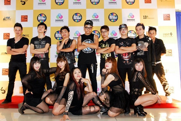 Gặp nhóm nhảy Việt gây sốt với màn cover Gangnam Style  3