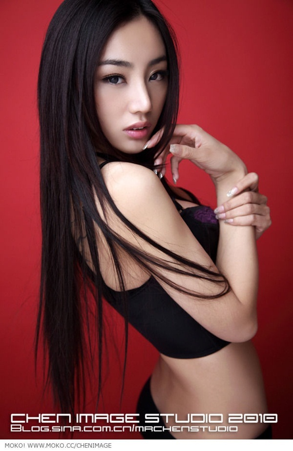Ngắm hot girl sexy nổi "đình đám" của Trung Quốc 10