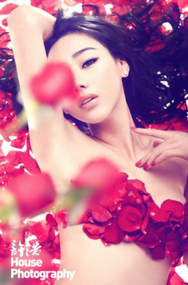 Ngắm hot girl sexy nổi "đình đám" của Trung Quốc 21