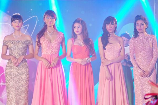 Rực rỡ đêm chung kết Miss Sàn Nhạc 2012 20