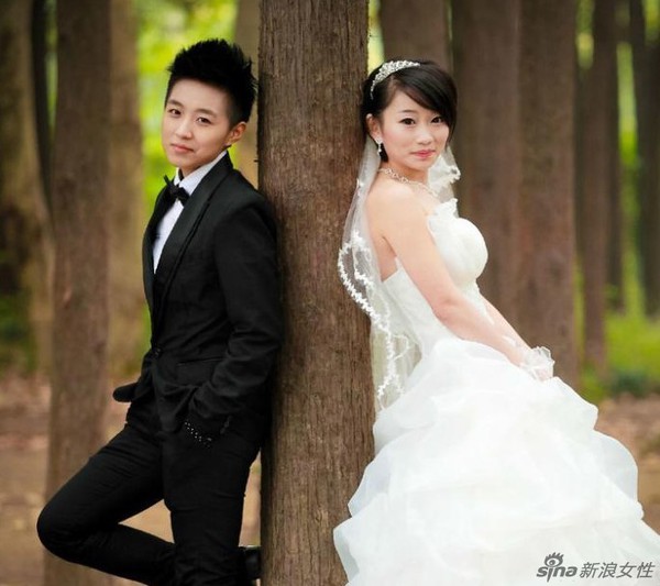 Đám cưới đồng tính nữ đầu tiên tại Trung Quốc 1