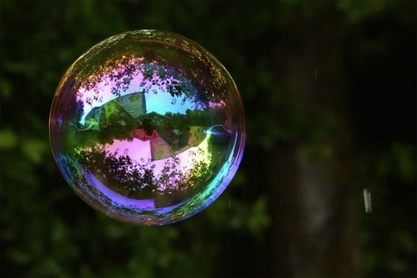 Nhiếp ảnh từ bong bóng, video vẽ trên kính mờ 2