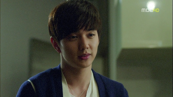 Yoo Seung Ho chủ động lên giường của Yoon Eun Hye 1