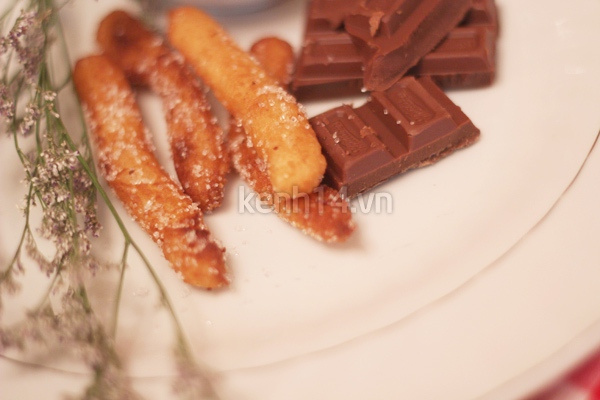 Churros tí hon ăn vặt ngon ngon ngày đi học 12