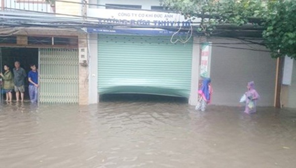 nuoc-ngap-danh-bung-cua-nguoi-dan-f0bd5