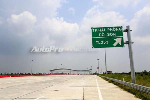 tren-tay-duong-cao-toc-ha-noi--hai-phong-suong-nhung-chua-du (14)-5af49