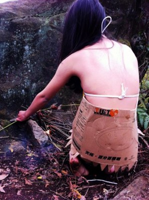 Trung Quốc: Thiếu nữ vào rừng sâu... tránh tận thế 4