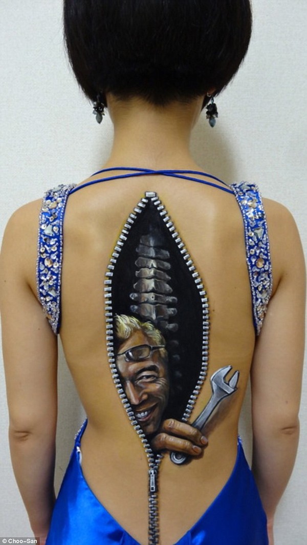 Cô gái Nhật lại gây sốt với body art quá đỉnh 6