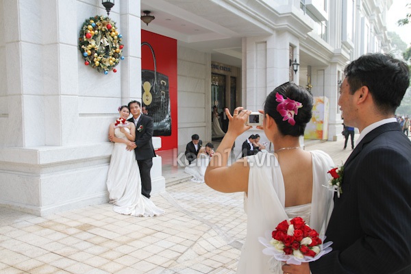 Tưng bừng tại đám cưới tập thể lớn nhất Việt Nam 13