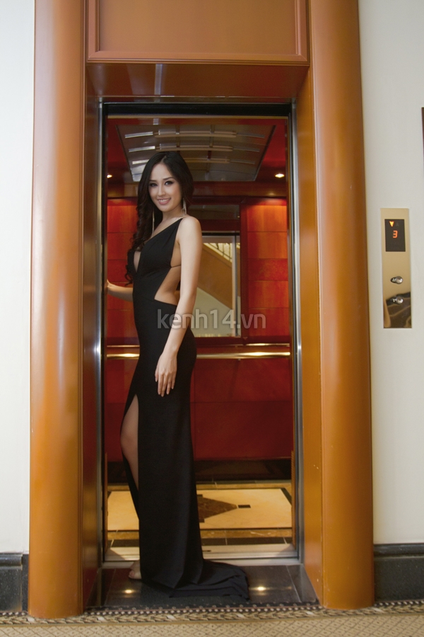Mai Phương Th&uacute;y gợi cảm h&uacute;t hồn 8