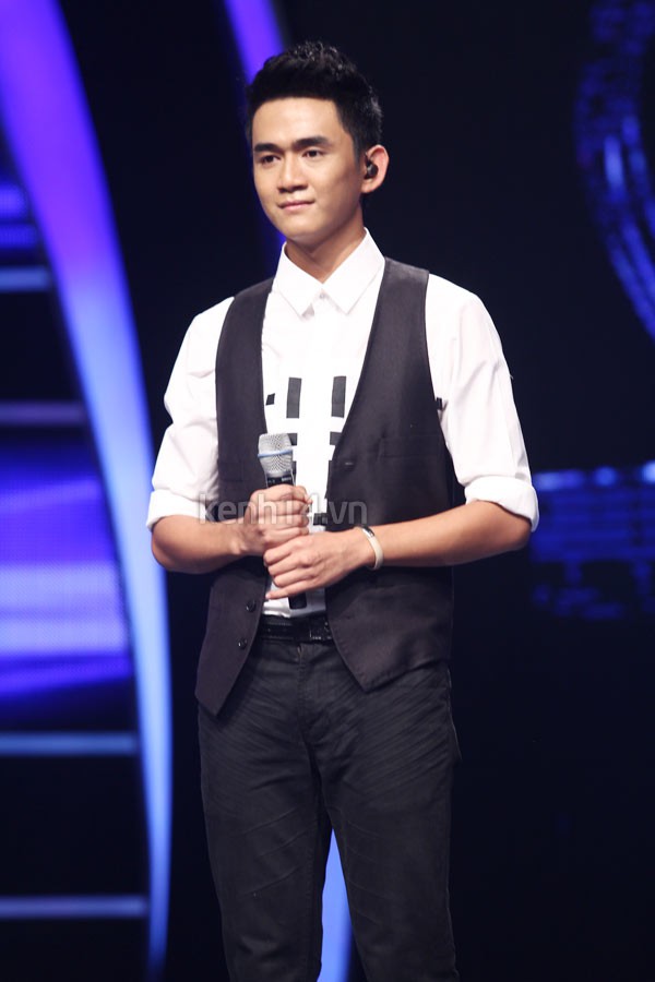 Hương Giang tiếp tục sexy trên sân khấu Idol 5