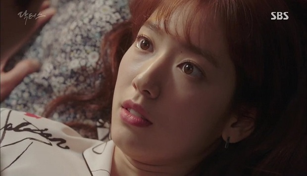 Doctors: Tí nữa thôi, Kim Rae Won – Park Shin Hye đã có cảnh giường chiếu - Ảnh 5.