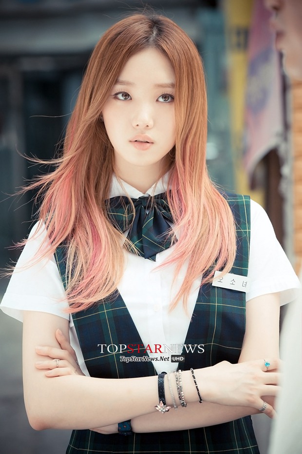 Nhìn lại sự nghiệp diễn xuất của gà nhà YG - Lee Sung Kyung đến thời Doctors - Ảnh 1.