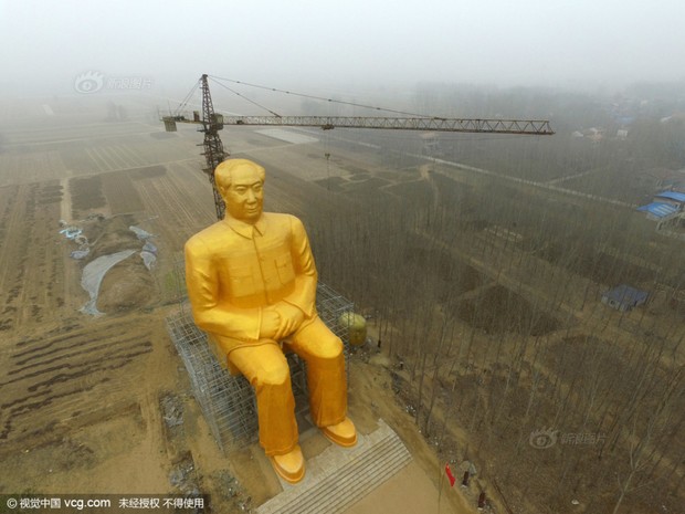 Tượng Mao Trạch Đông màu vàng ròng bị dỡ bỏ một cách chóng vánh - Ảnh 5.