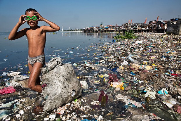 Loạt ảnh chấn động cho thấy đại dương đang trở thành hố rác khổng lồ của nhân loại - Ảnh 13.