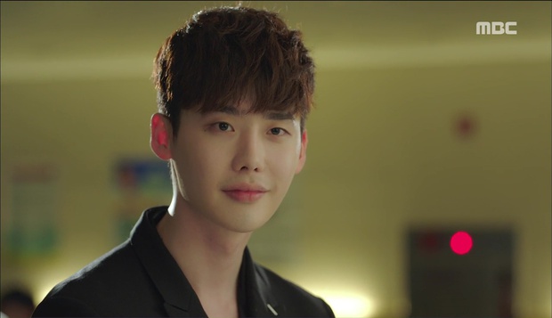 “W”: Lee Jong Suk nã đạn vào chính vị tác giả cha đẻ đã tạo ra mình - Ảnh 19.