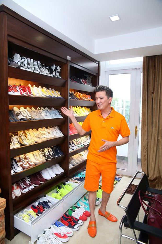 Đàm Vĩnh Hưng: Tuổi thơ cơ cực, bần cùng đến quan tài cho ba cũng không có tiền mua - Ảnh 9.