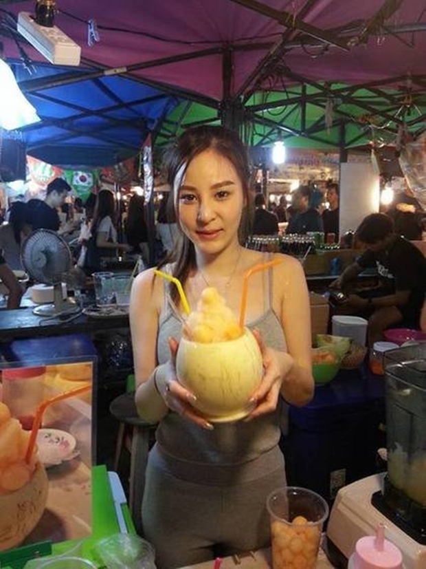 Nàng Tây Thi trái cây gây sốt cộng đồng mạng Thái Lan vì quá xinh đẹp, quyến rũ - Ảnh 2.