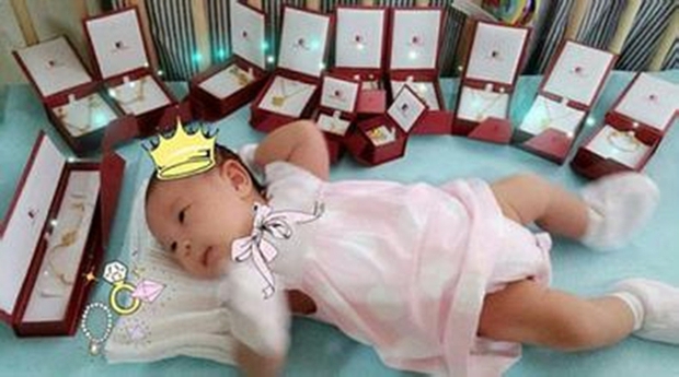 Chùm ảnh: Sự chênh lệch giàu nghèo khủng khiếp đang ngày một gia tăng khiến người ta không khỏi xót xa - Ảnh 18.