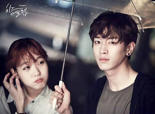 “Cheese In The Trap”: "Hong Seol" Kim Go Eun đã quyết định chọn Eun Taek