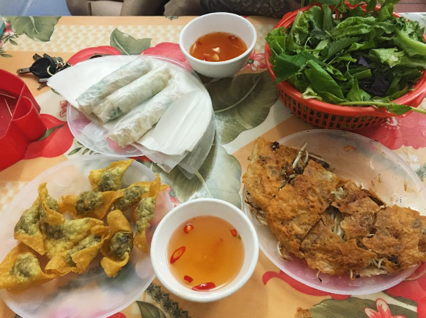 4 quán bánh xèo ngon nổi tiếng ở Hà Nội: ăn đi đừng đợi!  - Hình 16.