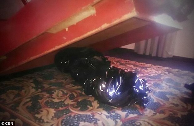 Mexico: Ngủ phòng khách sạn có xác chết dưới gầm giường suốt nhiều ngày mà không hề hay biết - Ảnh 1.