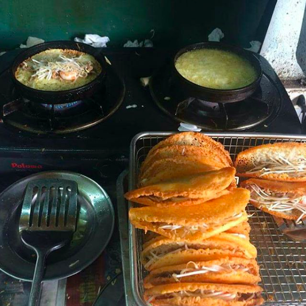 4 quán bánh xèo ngon nổi tiếng ở Hà Nội: ăn đi đừng đợi!  - Hình 11.