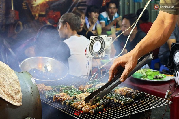 6 quán ăn vỉa hè lúc nào cũng đông nườm nượp ở Sài Gòn - Ảnh 15.