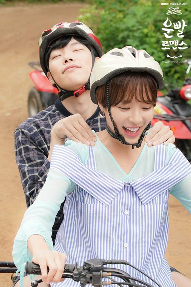 Lucky Romance: Cún Ryu Jun Yeol tỏ tình với Hwang Jung Eum bằng nụ hôn ngọt ngào - Ảnh 11.