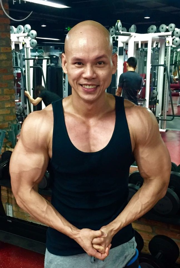 Ở tuổi 41, Phan Đinh Tùng vẫn gây ấn tượng với thân hình 6 múi không thể chuẩn hơn! - Ảnh 6.