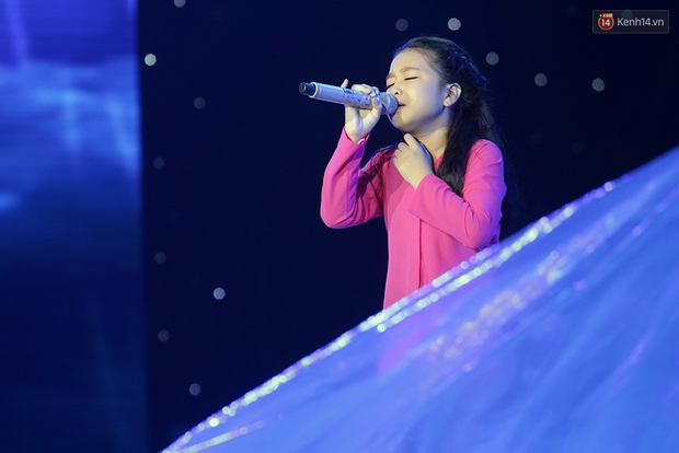 Noo Phước Thịnh khóc khi nghe học trò hát về miền Trung, Vũ Cát Tường có thêm thí sinh vào Chung kết - Ảnh 5.