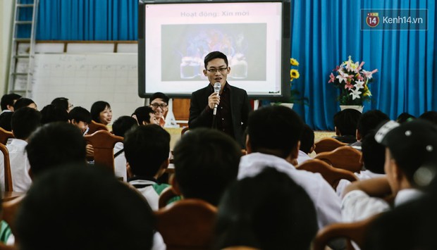 Hành trình kiên cường 7 năm vừa dạy học vừa chạy thận của thầy giáo trẻ ở Sài Gòn - Ảnh 4.