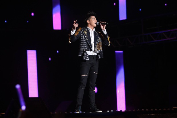 Noo Phước Thịnh khiến fan Việt mát mặt với phần trình diễn xuất sắc trên sân khấu Asia Song Festival - Ảnh 14.