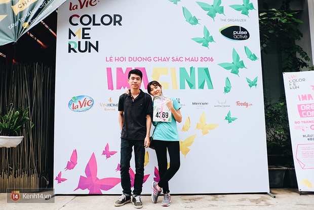Giới trẻ Hà Nội cực phấn khích khi cầm trên tay bộ Kit - La Vie Color Me Run đầu tiên - Ảnh 5.