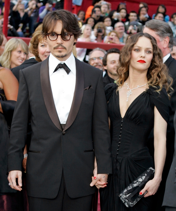 Leaving his old lover to marry a beautiful young wife, and this is the bitter end for Johnny Depp? - Photo 5.