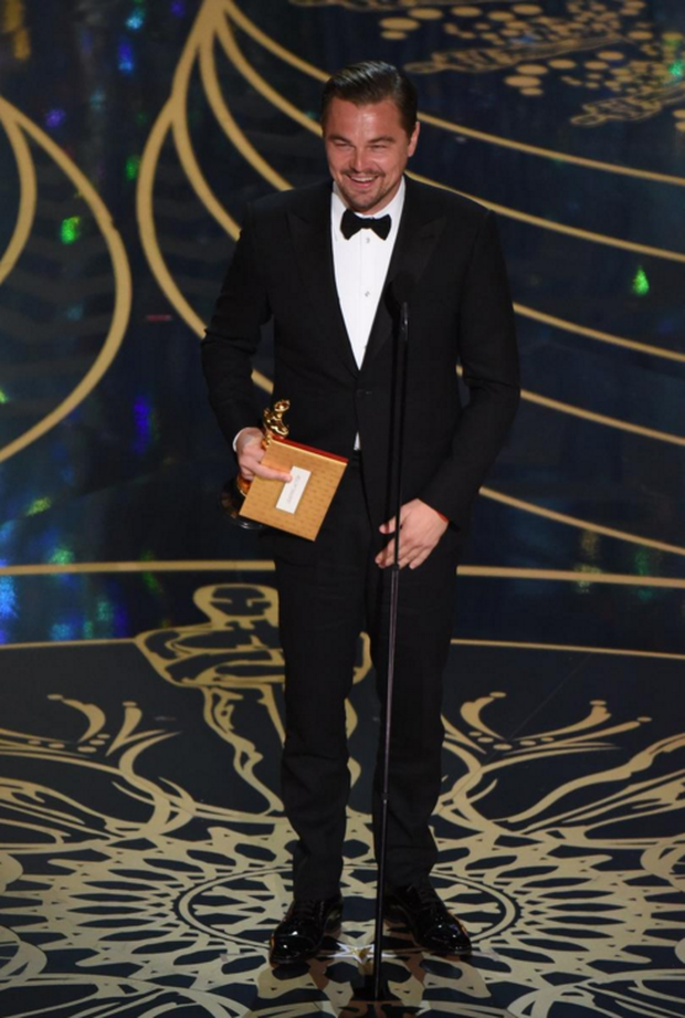 Từ 5 lần trắng tay đến chiến thắng huy hoàng của Leonardo DiCaprio tại Oscar 88 - Ảnh 21.