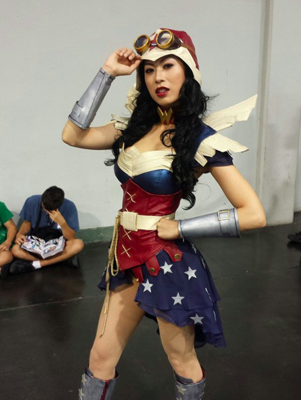 18 tác phẩm cosplay Wonder Woman còn ấn tượng hơn cả trong phim - Ảnh 14.