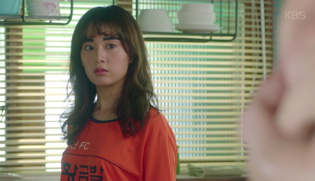 Park Seo Joon cởi trần hát rống, Kim Ji Won đắp lông mày không đỡ nổi! - Ảnh 5.