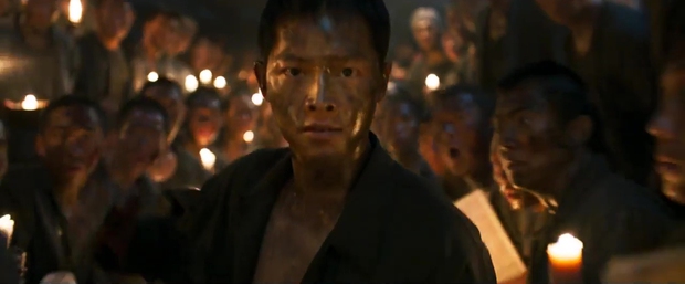 Bom tấn 500 tỉ đồng của Song Joong Ki tung trailer đẫm máu - Ảnh 11.